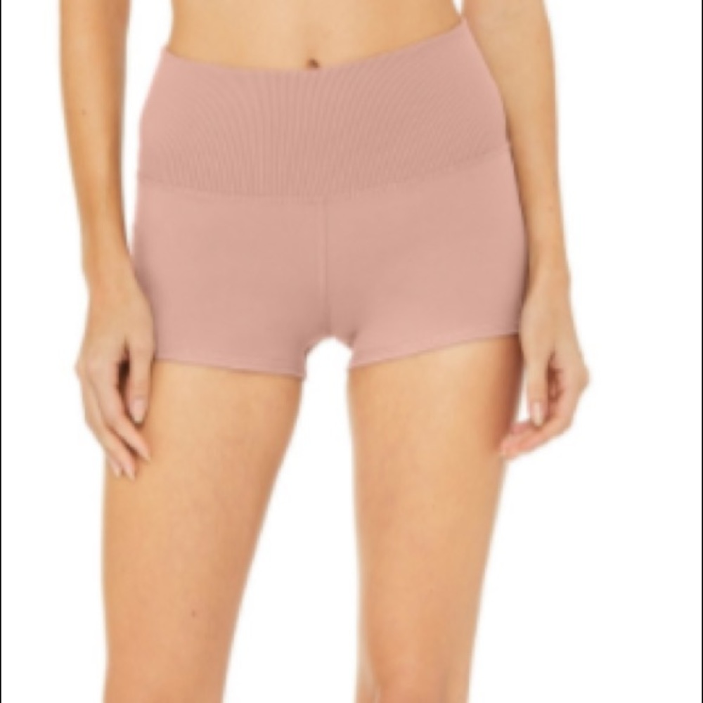 Aura short